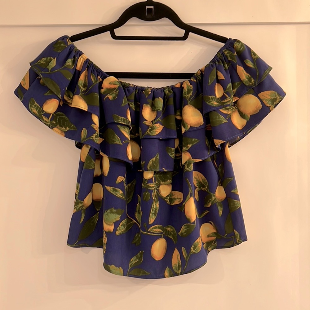 Gianni Bini lemon crop top